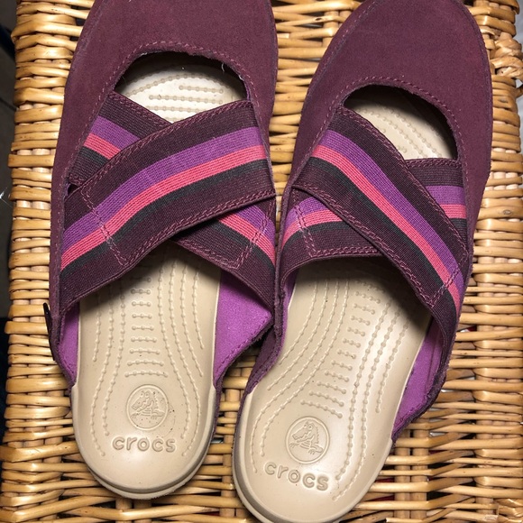 Purple Crocs Size 7 Criss Cross Cloth Slides - Picture 5 of 5